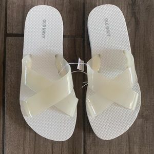 Old navy NWT slides size 7
